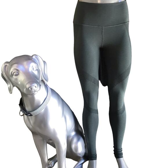 Alphalete Seamless Green Leggings Women's Size Medium - Picture 3 of 10